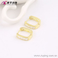 Chapado en oro amarillo micro pave circonio cúbico pendientes de aro pendientes de latón joyas huggie